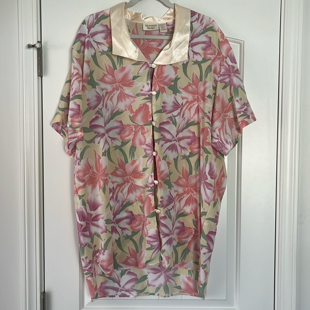 Victoria’s Secret Gold Label Sleep Shirt